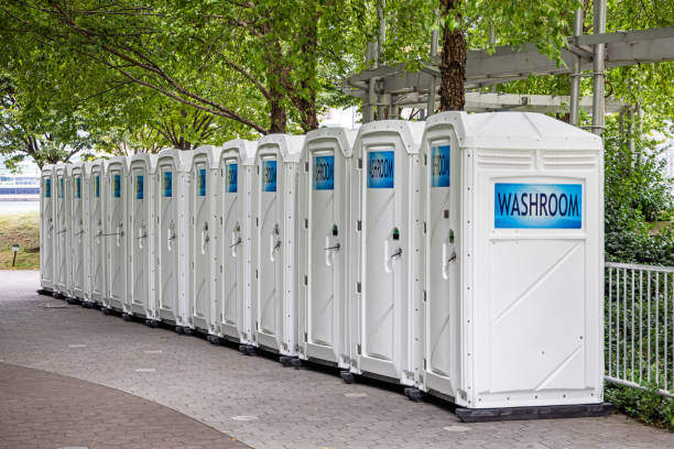 Portable Toilet Options We Offer in Waialua, HI